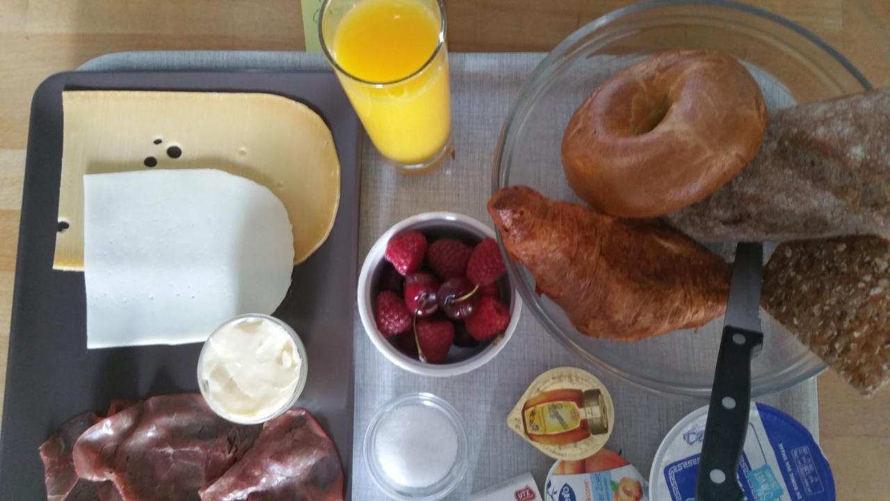 Bij Saskia Eten En Slapen 乌斯特毕克 外观 照片